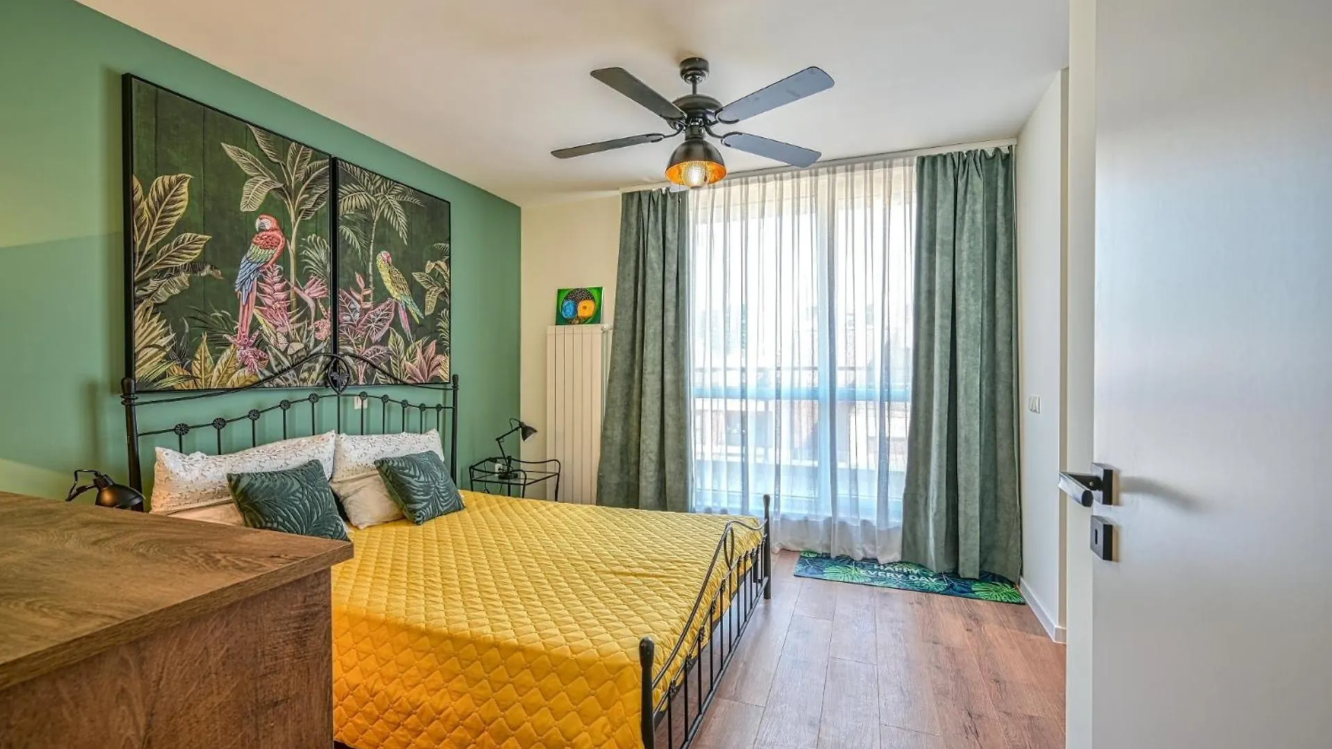 Apartament Tropicana Terrace 1 Bedroom Sofia Bulgaria
